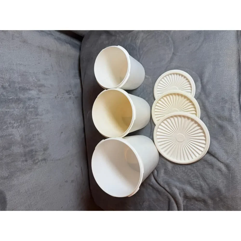 Tupperware vintage servalier